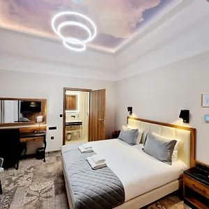 Otel Sky