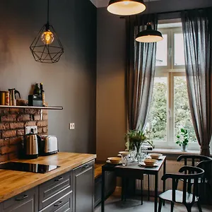 Apartment Michalowskiego 11