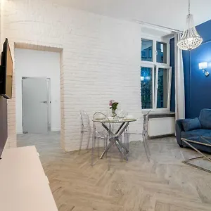Rentplanet - Szewska Апартаменты